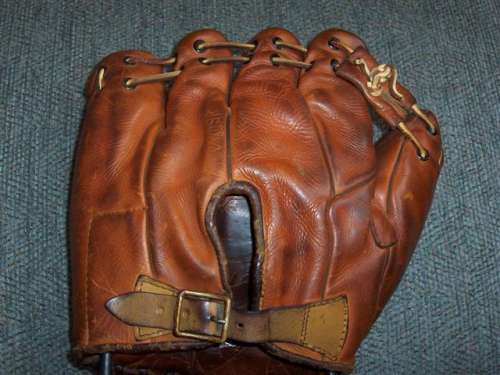 Rip Radcliff JC Higgins 1657 Back